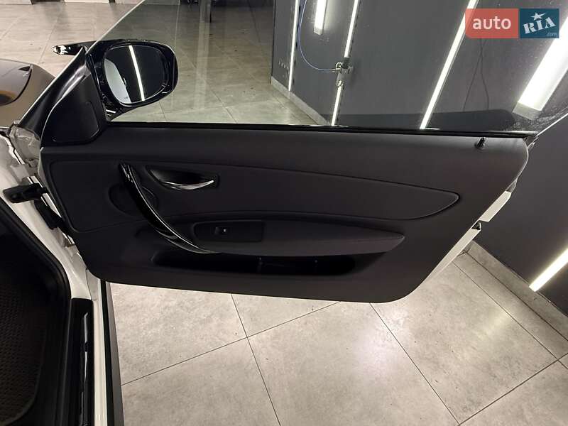 Купе BMW 1 Series 2012 в Киеве