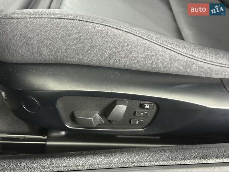 Купе BMW 1 Series 2012 в Киеве