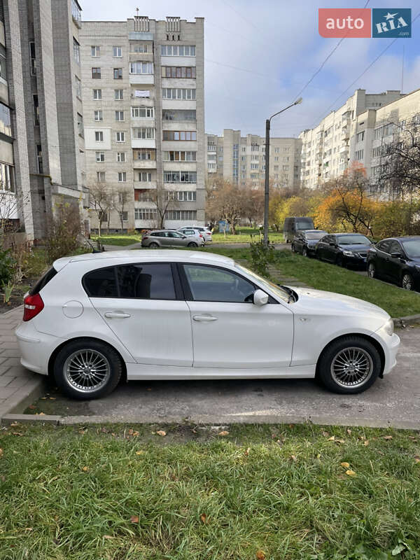 BMW 1 Series 2010 BMW 1 Series 2010