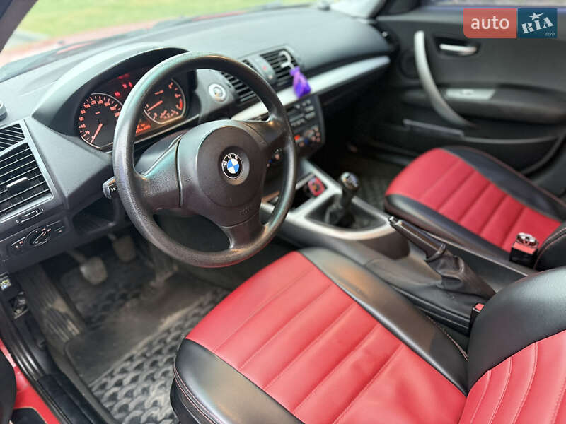 Хэтчбек BMW 1 Series 2005 в Днепре фото 8 Хэтчбек BMW 1 Series 2005 в Днепре