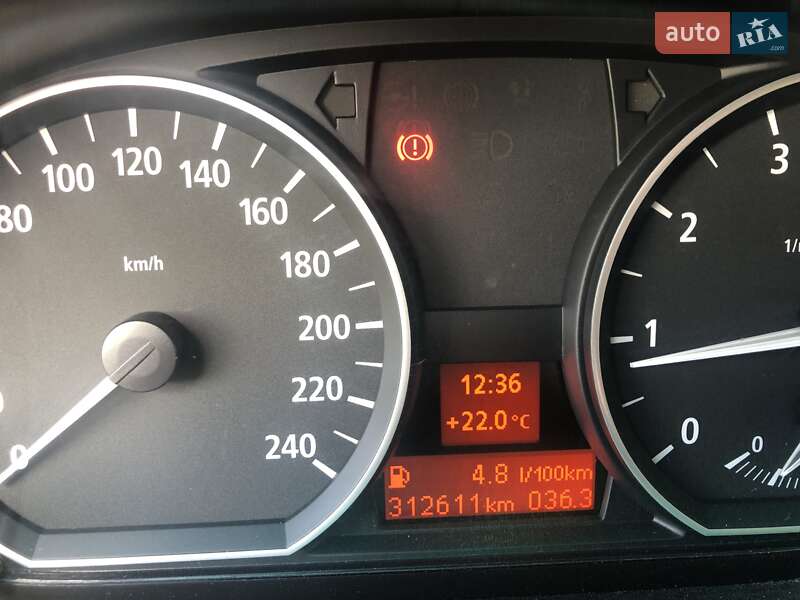 Хетчбек BMW 1 Series 2006 в Тернополі