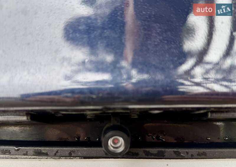 Хэтчбек BMW 1 Series 2006 в Киеве