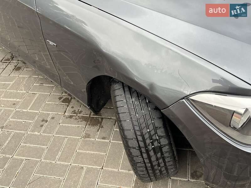 Хэтчбек BMW 1 Series 2011 в Киеве фото 10 Хэтчбек BMW 1 Series 2011 в Киеве