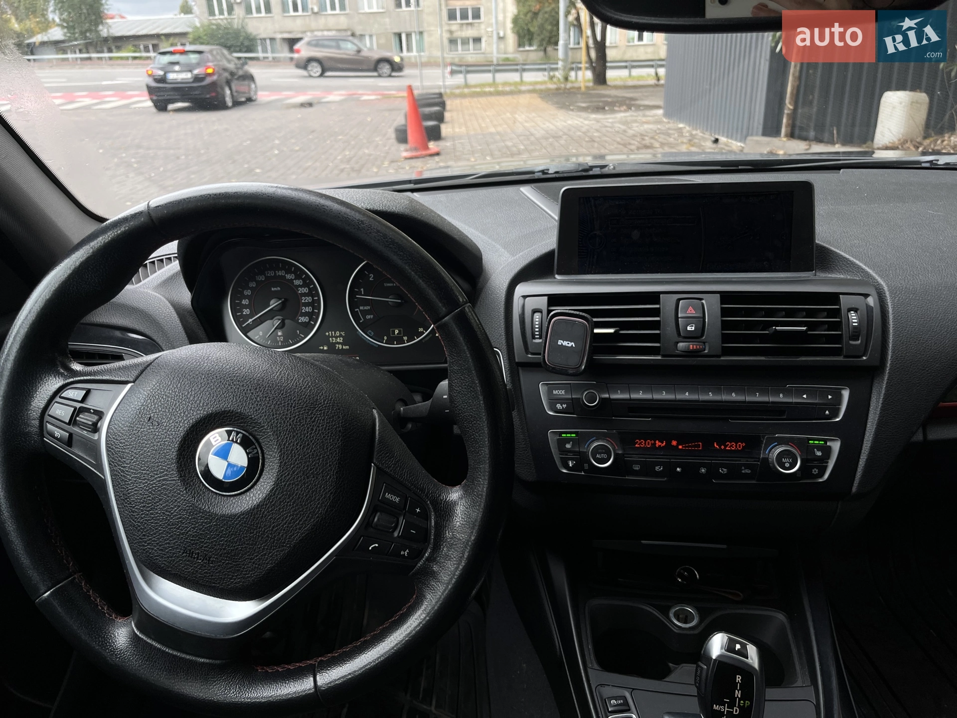 2011 BMW 1er - мініатюра 16