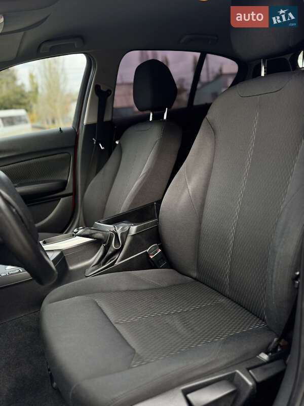 Хэтчбек BMW 1 Series 2012 в Николаеве