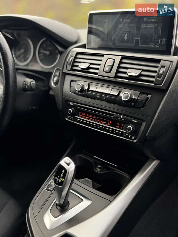 Хэтчбек BMW 1 Series 2012 в Николаеве