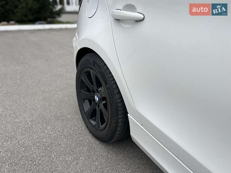 Хэтчбек BMW 1 Series 2010 в Богуславе фото 14 Хэтчбек BMW 1 Series 2010 в Богуславе