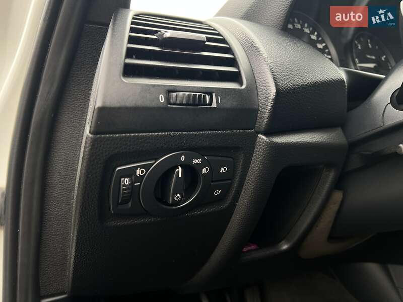 Хэтчбек BMW 1 Series 2010 в Богуславе фото 34 Хэтчбек BMW 1 Series 2010 в Богуславе