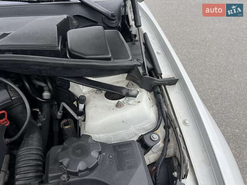 Хэтчбек BMW 1 Series 2010 в Богуславе фото 71 Хэтчбек BMW 1 Series 2010 в Богуславе