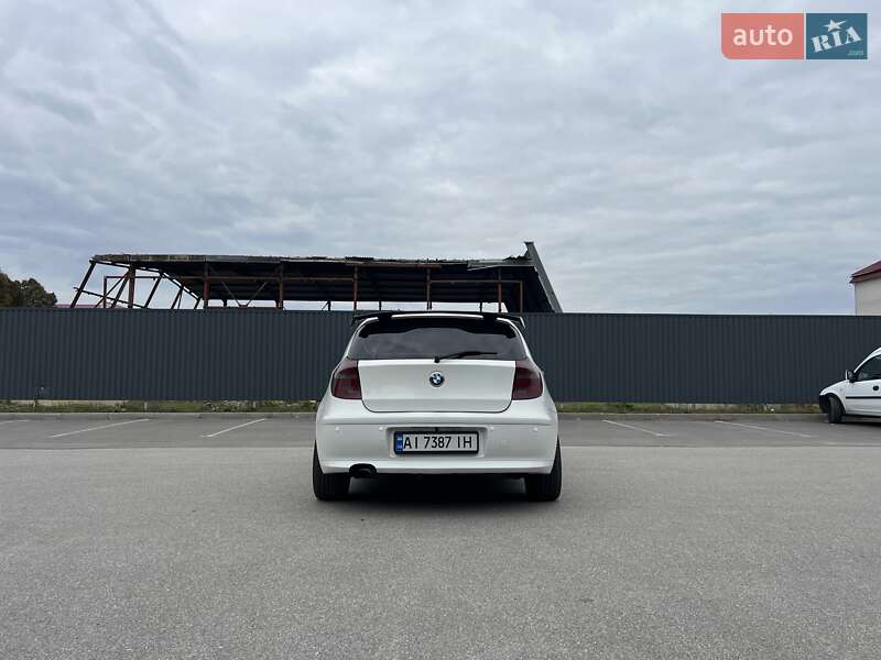 Хэтчбек BMW 1 Series 2010 в Богуславе фото 19 Хэтчбек BMW 1 Series 2010 в Богуславе