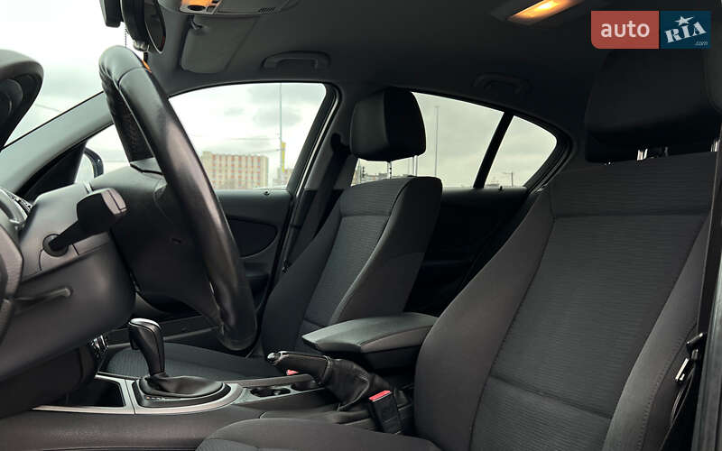 Хетчбек BMW 1 Series 2010 в Львові