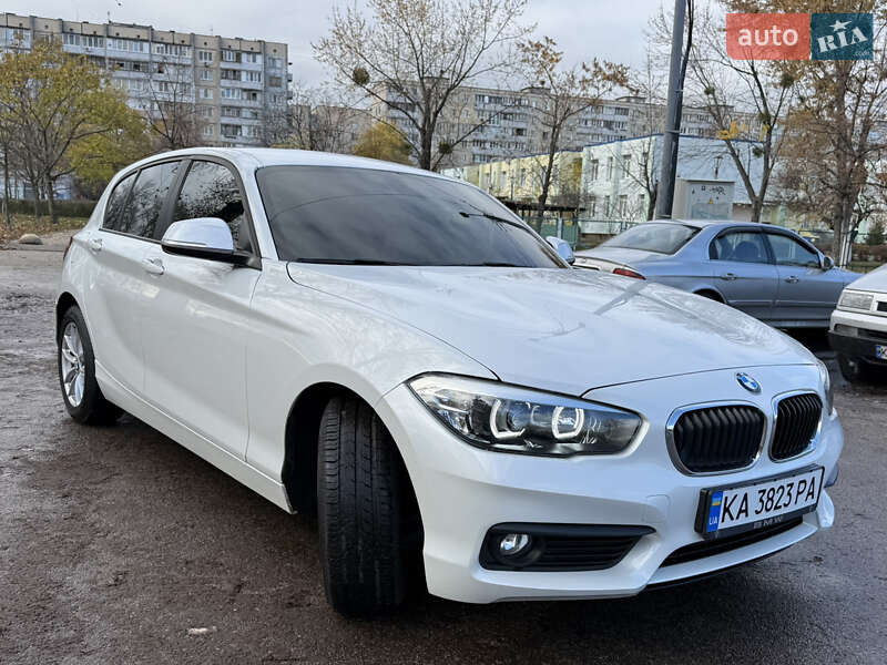 Хэтчбек BMW 1 Series 2018 в Киеве фото 16 Хэтчбек BMW 1 Series 2018 в Киеве