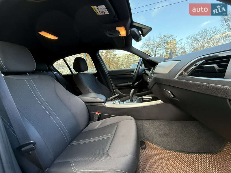 Хэтчбек BMW 1 Series 2018 в Киеве фото 44 Хэтчбек BMW 1 Series 2018 в Киеве