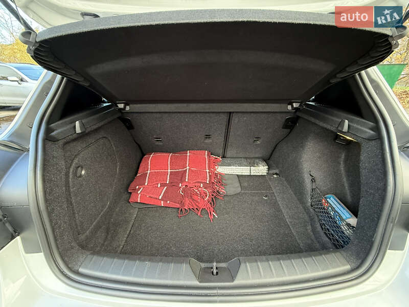 Хэтчбек BMW 1 Series 2018 в Киеве фото 52 Хэтчбек BMW 1 Series 2018 в Киеве