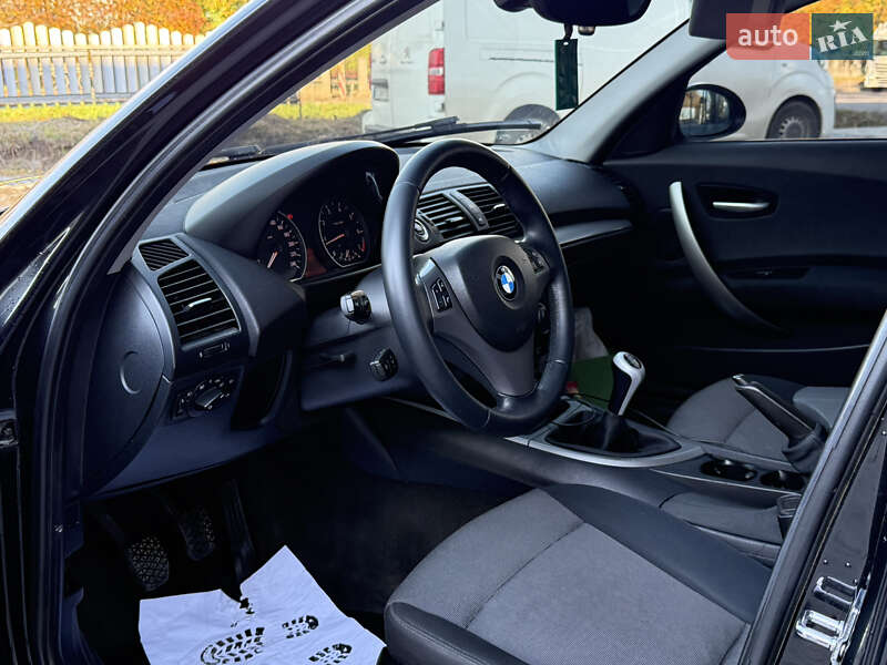 Хэтчбек BMW 1 Series 2005 в Ровно фото 40 Хэтчбек BMW 1 Series 2005 в Ровно