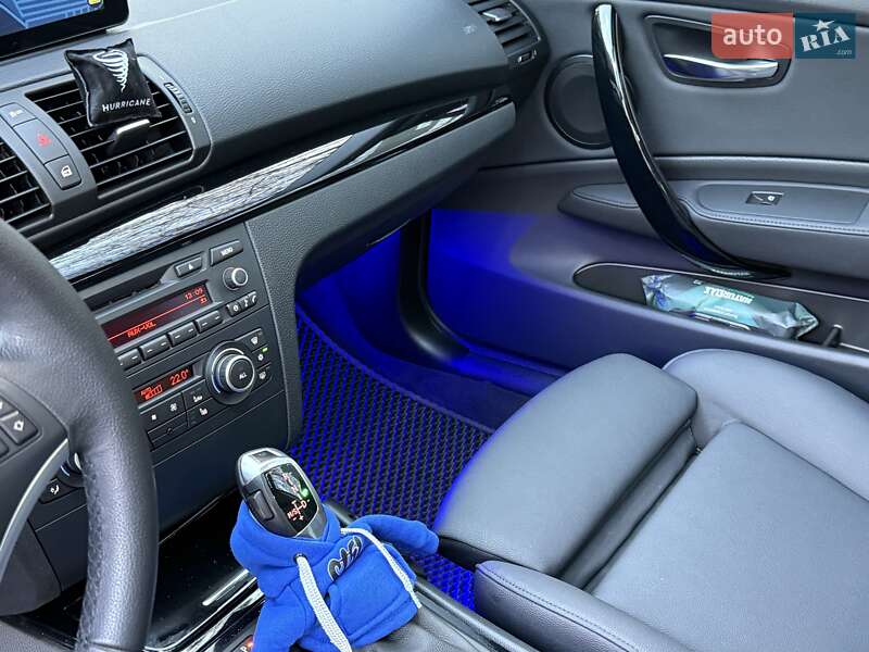 Купе BMW 1 Series 2012 в Киеве