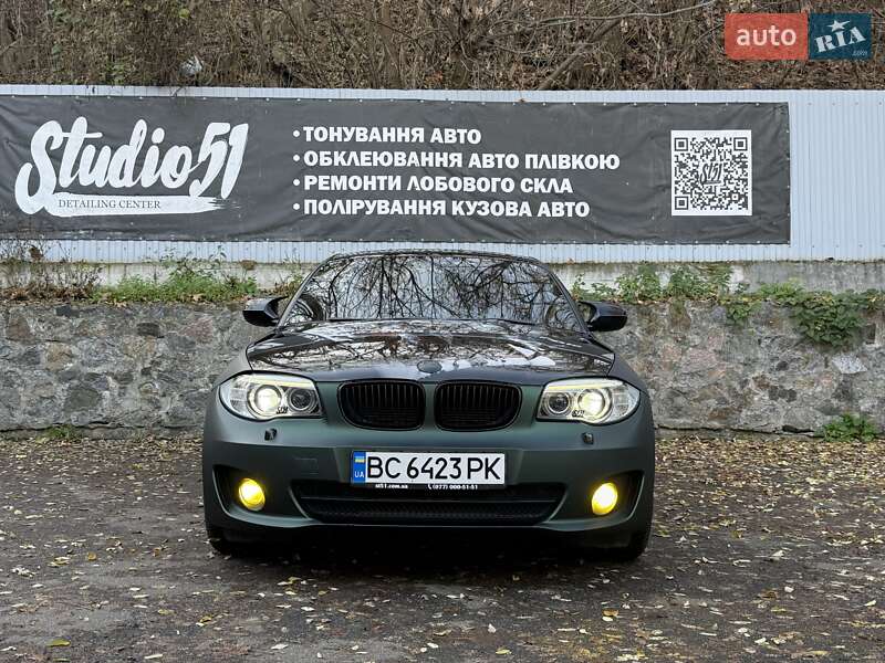 Купе BMW 1 Series 2012 в Киеве