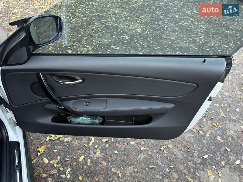 Купе BMW 1 Series 2012 в Киеве