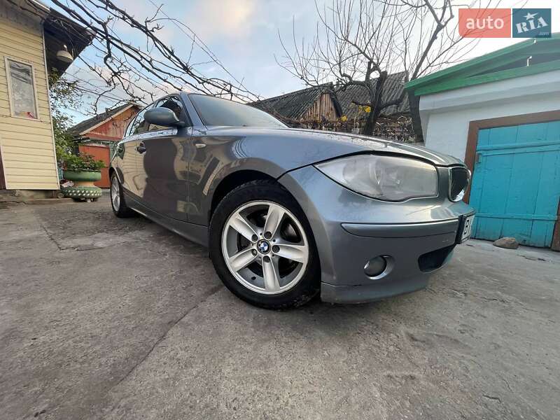 Хэтчбек BMW 1 Series 2005 в Светловодске фото 12 Хэтчбек BMW 1 Series 2005 в Светловодске