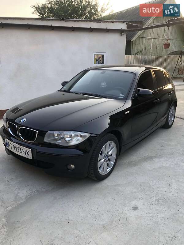 Хэтчбек BMW 1 Series 2006 в Калуше фото Хэтчбек BMW 1 Series 2006 в Калуше
