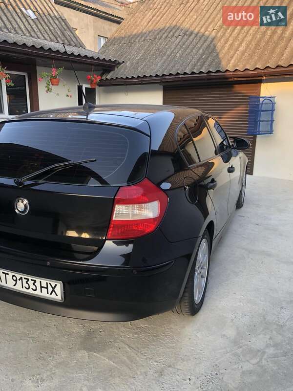 Хэтчбек BMW 1 Series 2006 в Калуше фото 4 Хэтчбек BMW 1 Series 2006 в Калуше