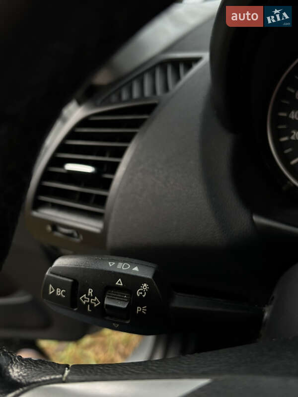 Хэтчбек BMW 1 Series 2006 в Житомире