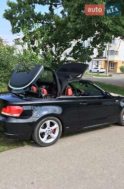 Кабриолет BMW 1 Series 2008 в Киеве