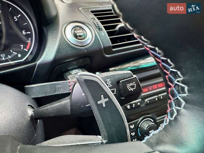 Хэтчбек BMW 1 Series 2006 в Киеве