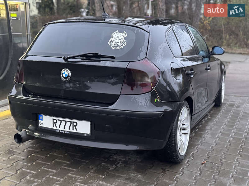 Хэтчбек BMW 1 Series 2004 в Житомире