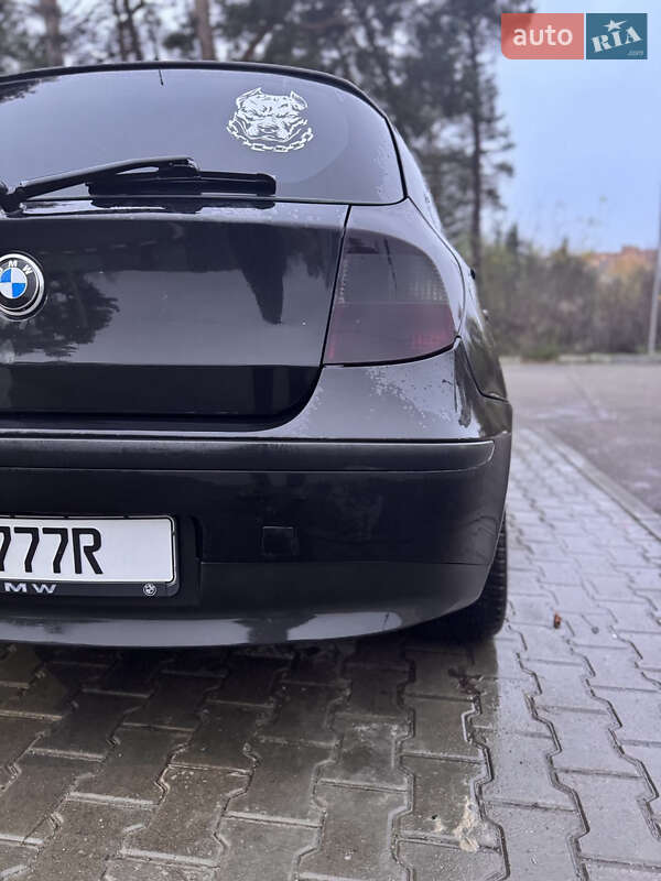 Хэтчбек BMW 1 Series 2004 в Житомире