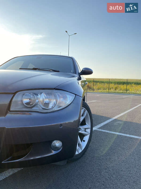 Хэтчбек BMW 1 Series 2005 в Ровно