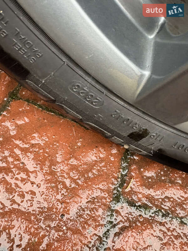 Хэтчбек BMW 1 Series 2008 в Трускавце