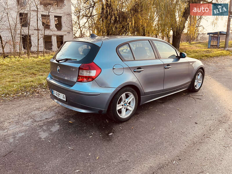 Хэтчбек BMW 1 Series 2005 в Кременчуге