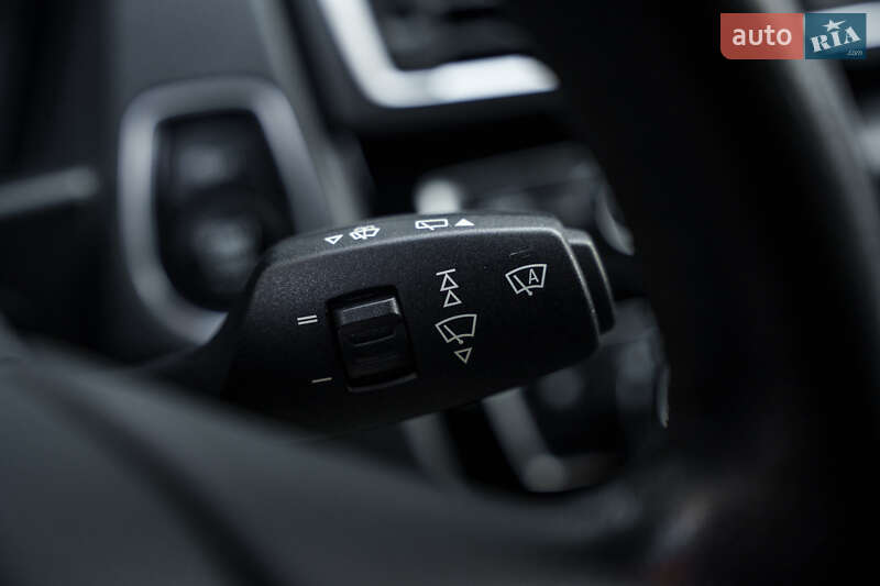 Хетчбек BMW 1 Series 2017 в Києві