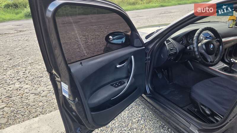 Хэтчбек BMW 1 Series 2005 в Тячеве фото 18 Хэтчбек BMW 1 Series 2005 в Тячеве