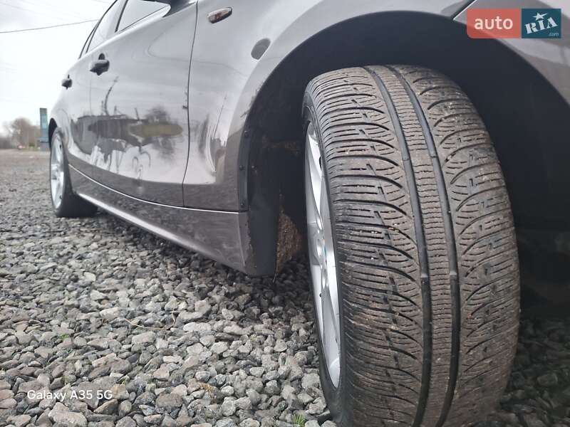 Хэтчбек BMW 1 Series 2005 в Иваничах