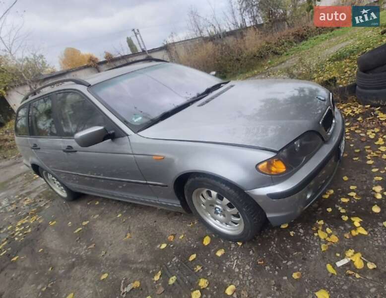 Хэтчбек BMW 1 Series 2004 в Кременчуге