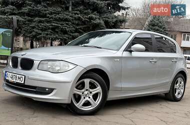 Хетчбек BMW 1 Series 2008 в Кам'янському
