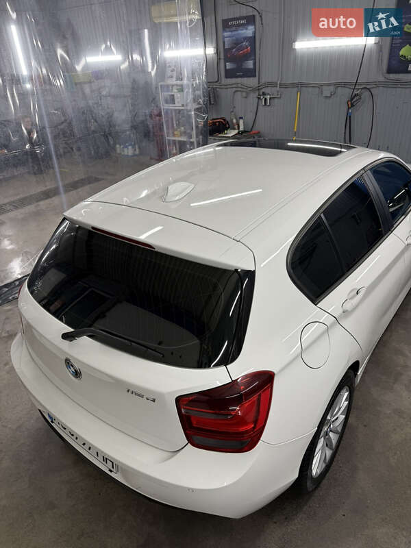 Хетчбек BMW 1 Series 2015 в Києві фото 15 Хетчбек BMW 1 Series 2015 в Києві