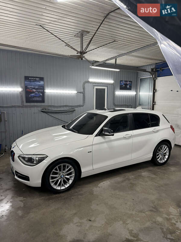Хетчбек BMW 1 Series 2015 в Києві фото 28 Хетчбек BMW 1 Series 2015 в Києві