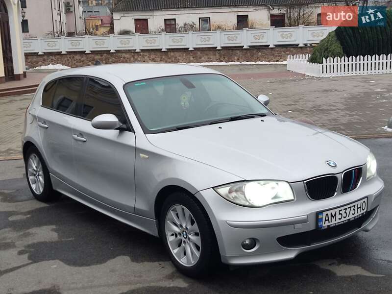 Хетчбек BMW 1 Series 2006 в Бердичеві