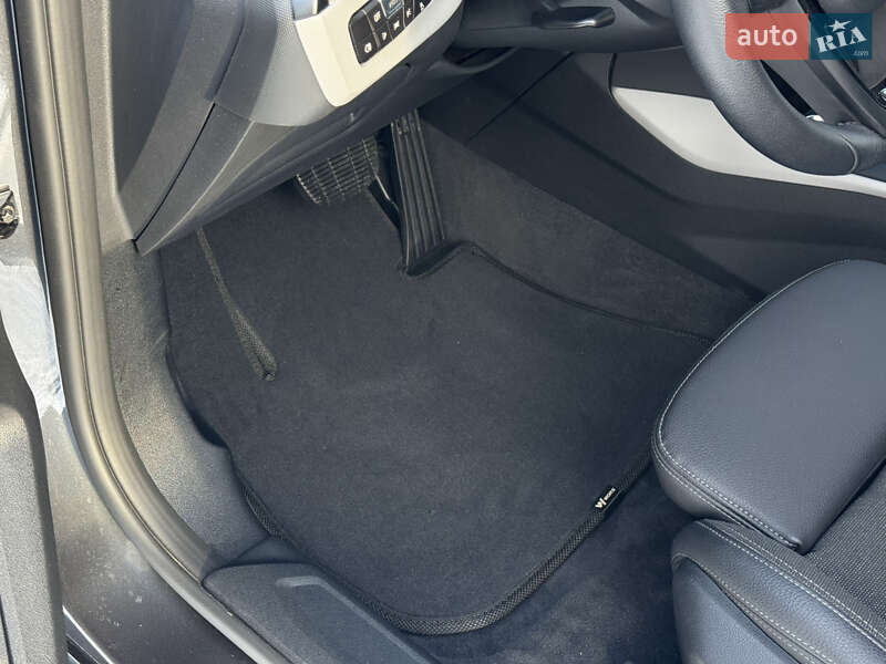 Хетчбек BMW 1 Series 2020 в Тернополі