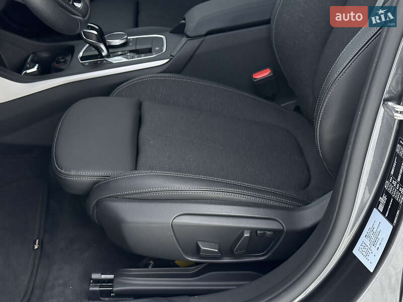 Хетчбек BMW 1 Series 2020 в Тернополі