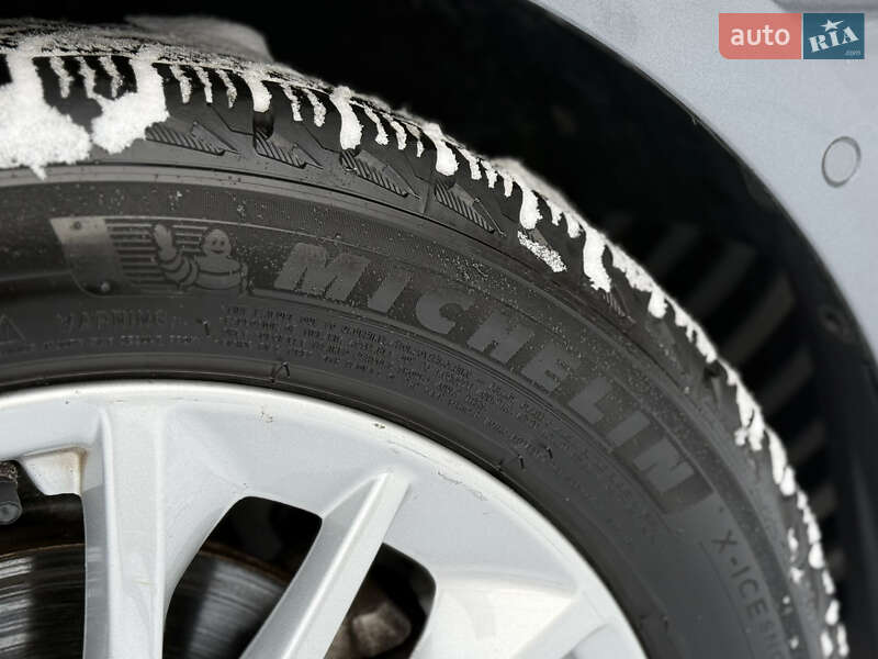 Хетчбек BMW 1 Series 2020 в Тернополі