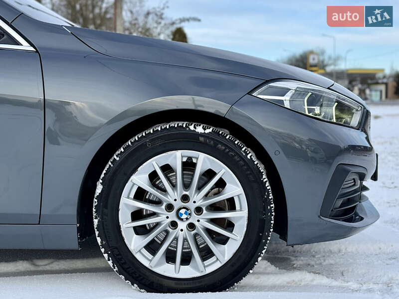 Хетчбек BMW 1 Series 2020 в Тернополі