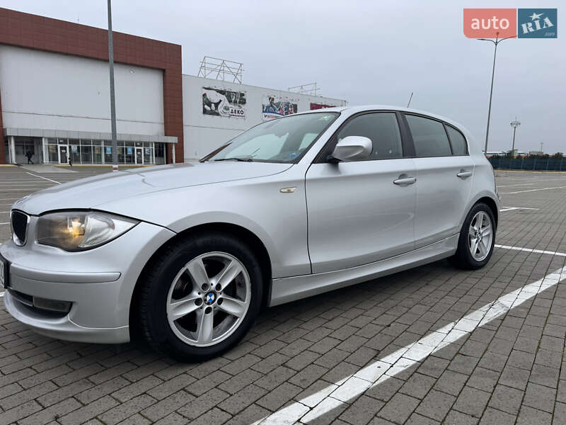 BMW 1 Series 2009 BMW 1 Series 2009