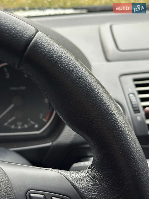 Хэтчбек BMW 1 Series 2010 в Золотоноше фото 13 Хэтчбек BMW 1 Series 2010 в Золотоноше