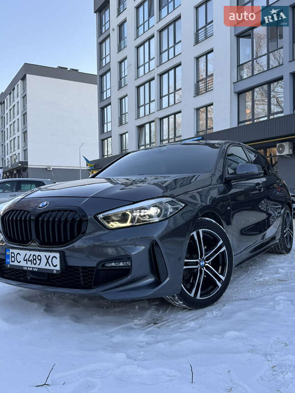 Хетчбек BMW 1 Series 2020 в Львові фото 3 Хетчбек BMW 1 Series 2020 в Львові