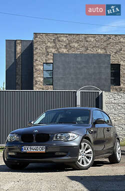 Хэтчбек BMW 1 Series 2008 в Харькове