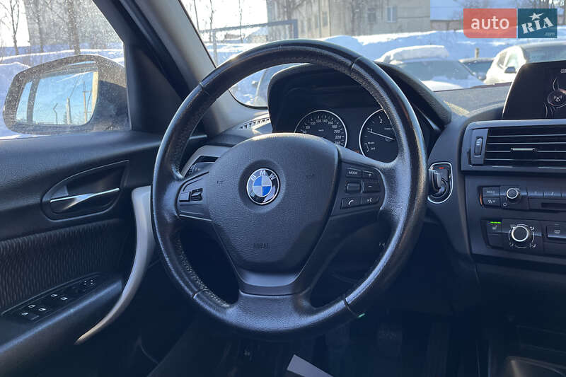 Хэтчбек BMW 1 Series 2015 в Стрые
